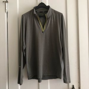 Perfect condition Nike running pull over